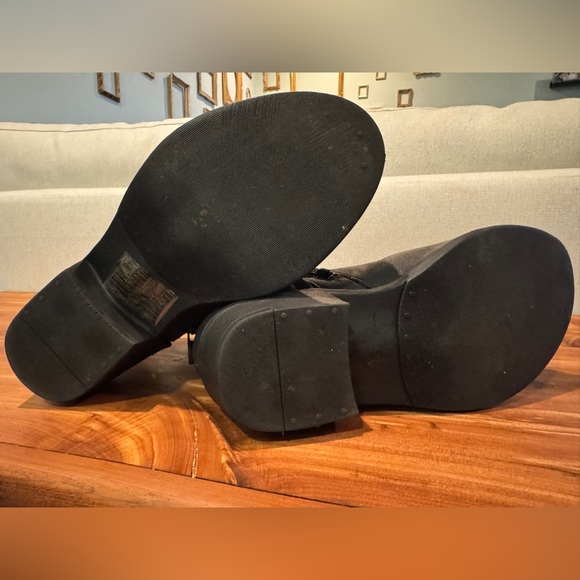 Torrid Chelsea Boot 10WW - Picture 3 of 4